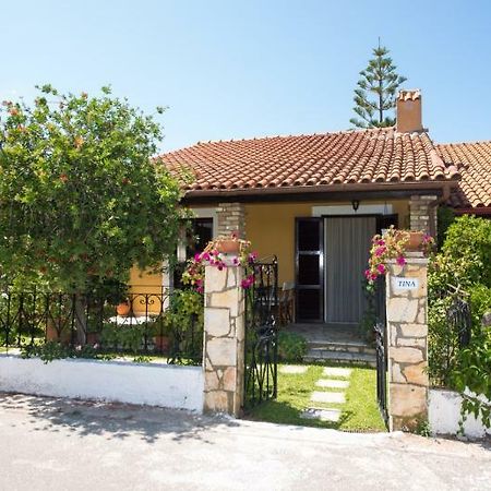 Villa Tina Acharavi  Exteriör bild