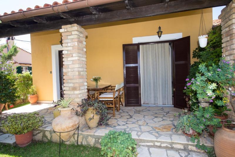 Villa Tina Acharavi  Exteriör bild
