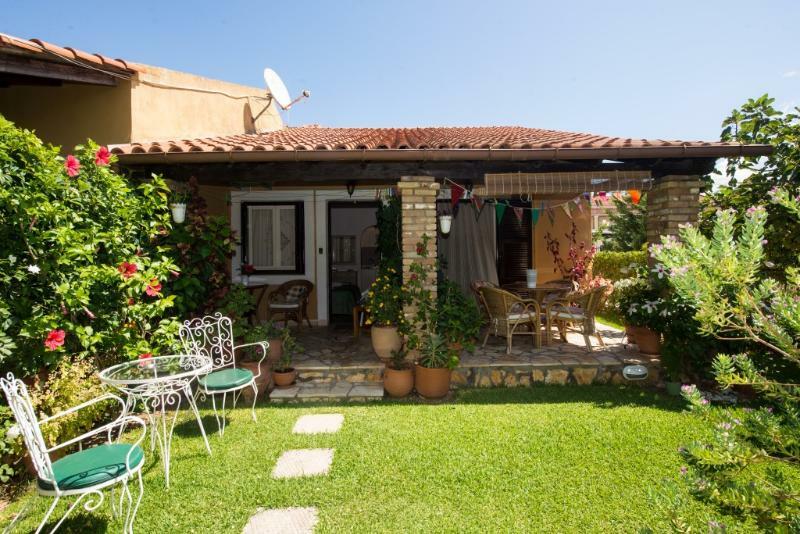 Villa Tina Acharavi  Exteriör bild